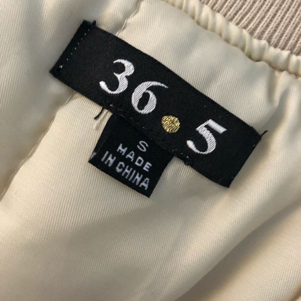 Bomber jacket - Picture 3 of 3